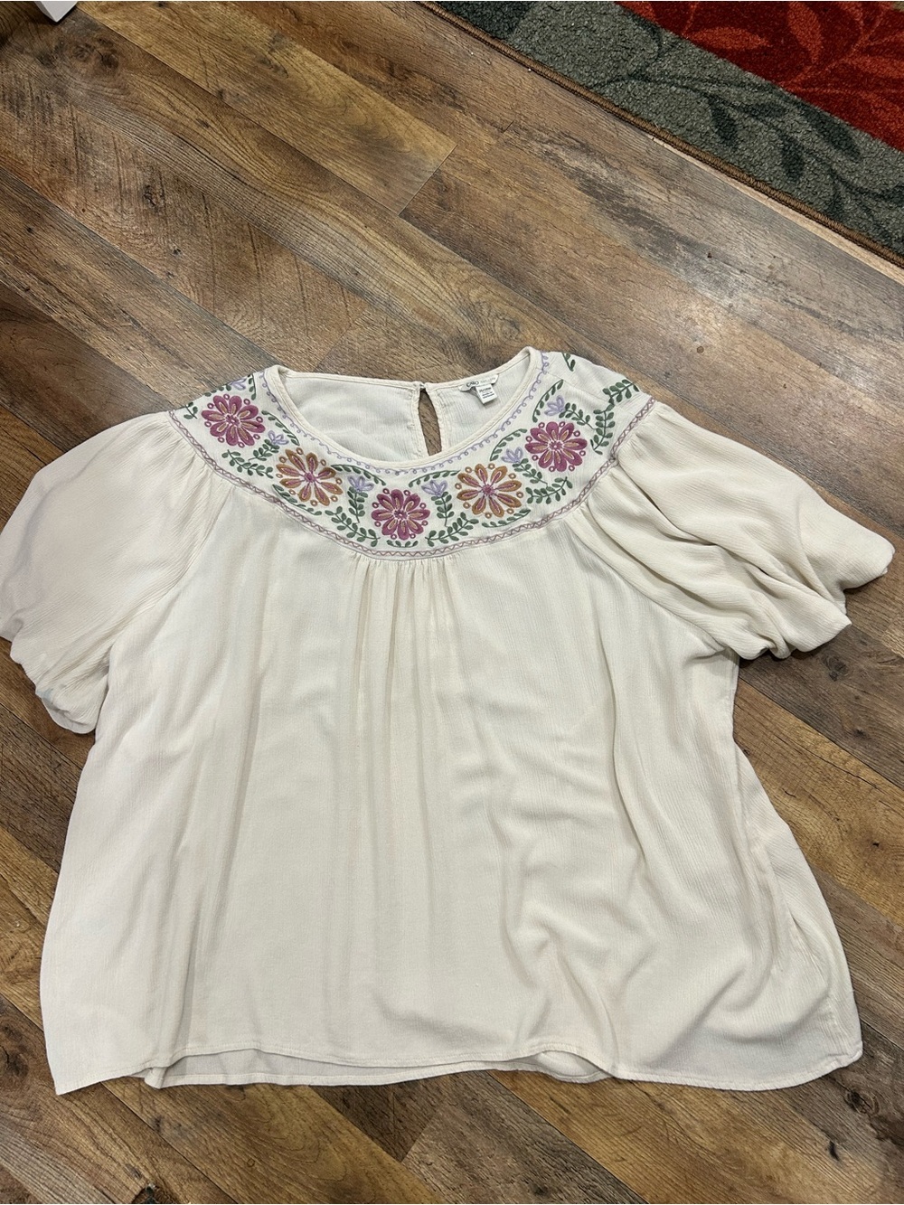 Cato Plus Size 26/28W Cream Embroidered Floral Boho Blouse